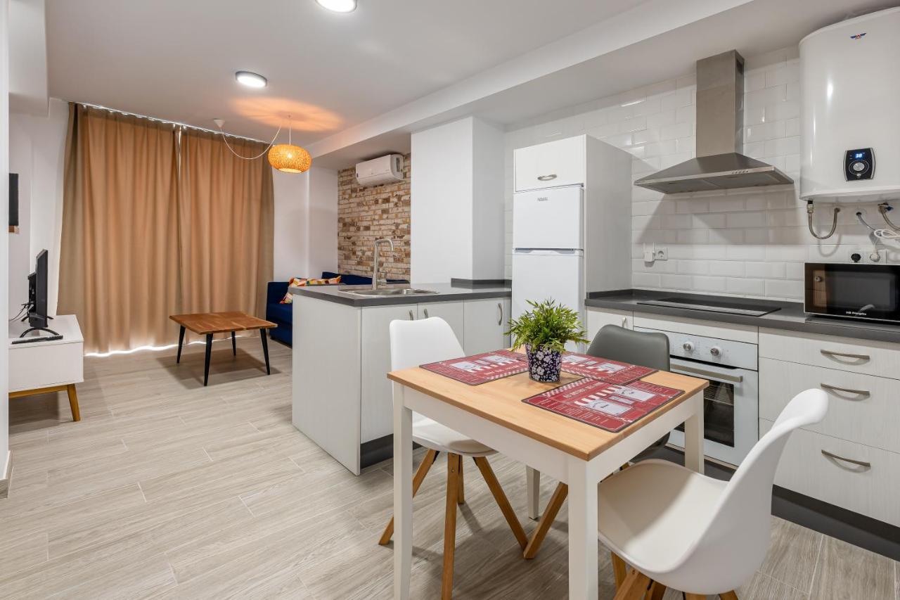 La Trinidad Suites 푸엔히롤라 외부 사진